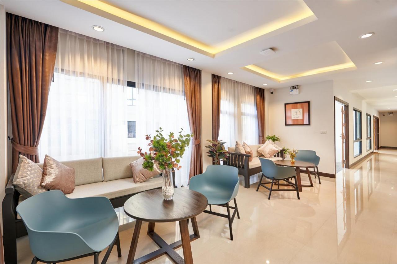 Be Phrasingh Hotel チエンマイ エクステリア 写真