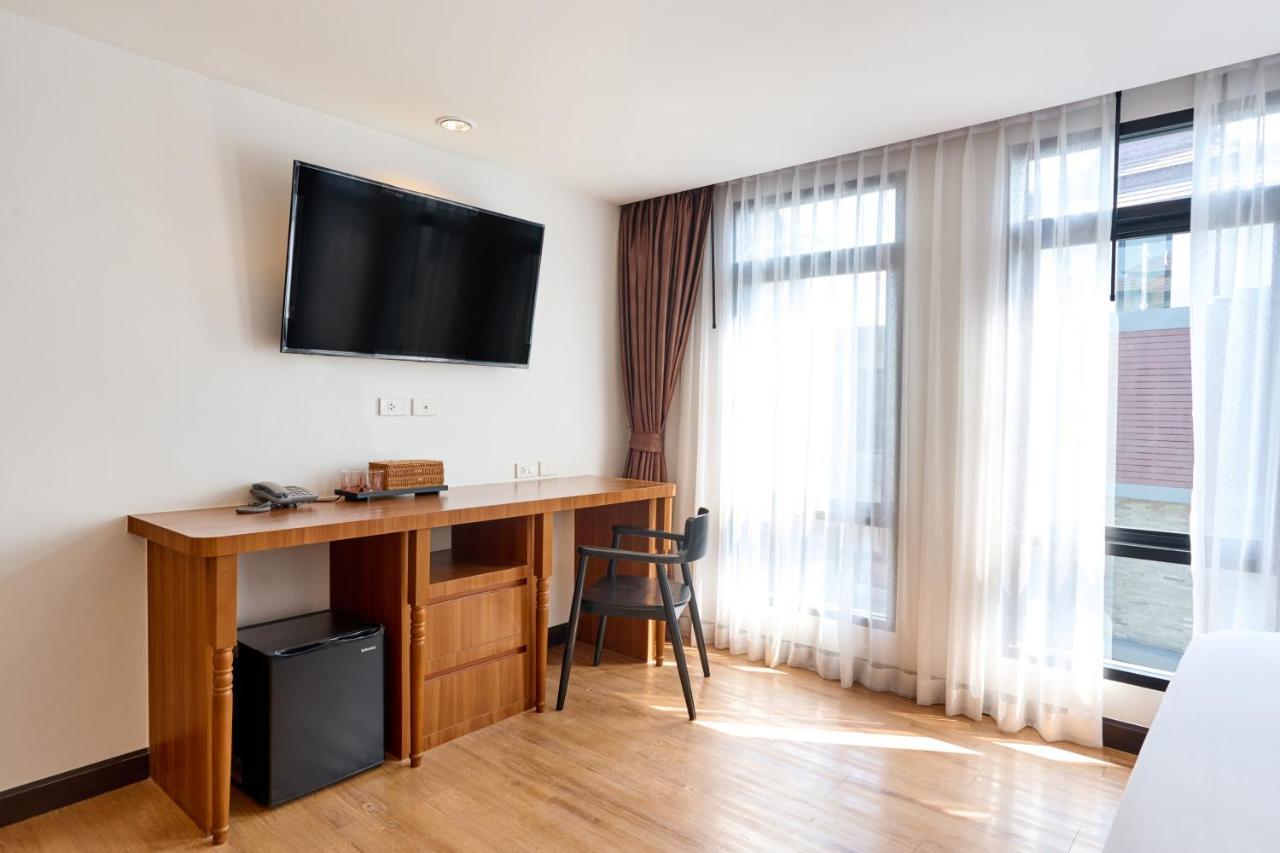Be Phrasingh Hotel チエンマイ エクステリア 写真